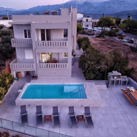 Kelaidis Villa *